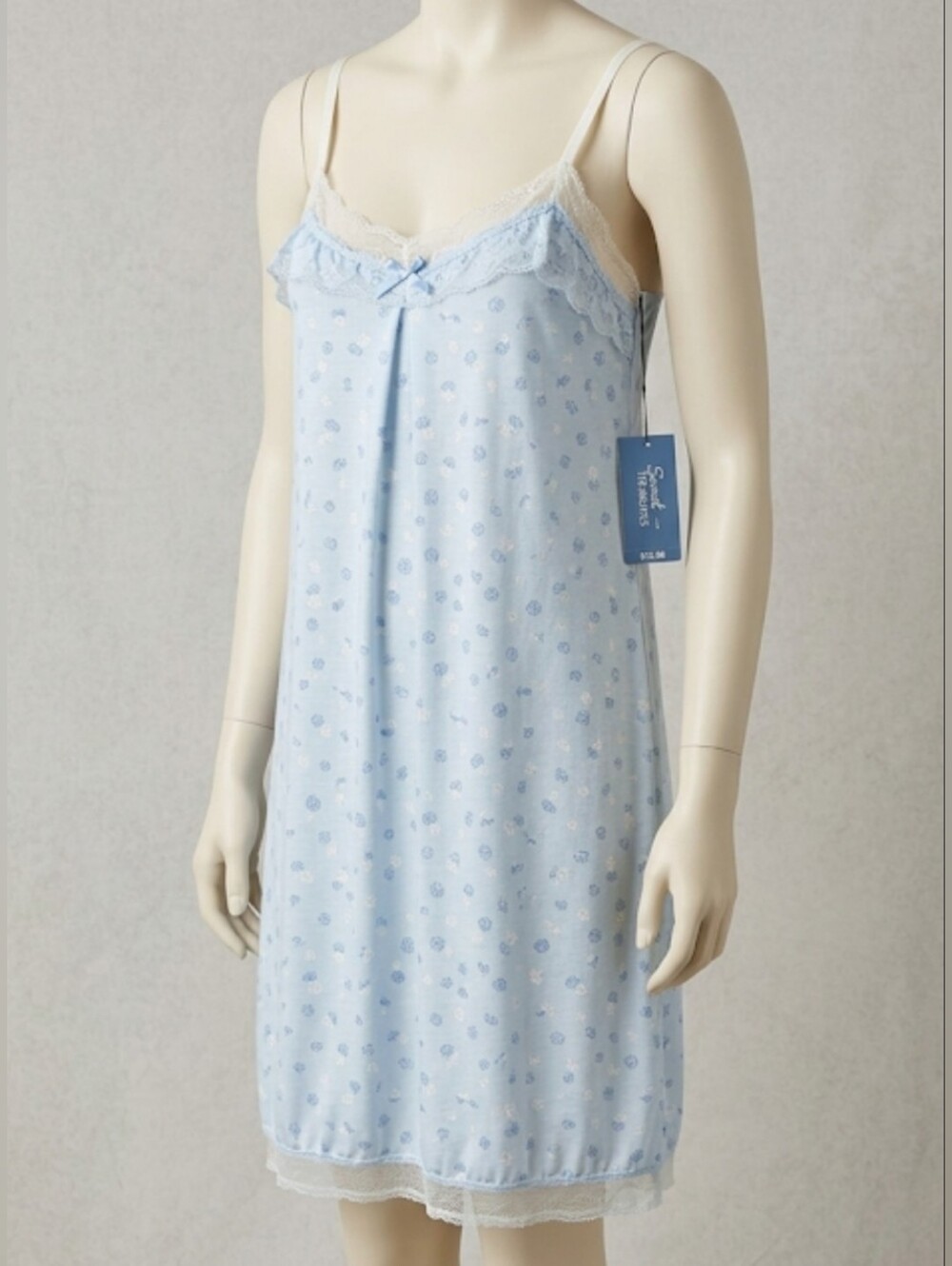 Simply Vera Vera Wang Polka Dots Light Blue Lace-Trim  Ruffles Chemise